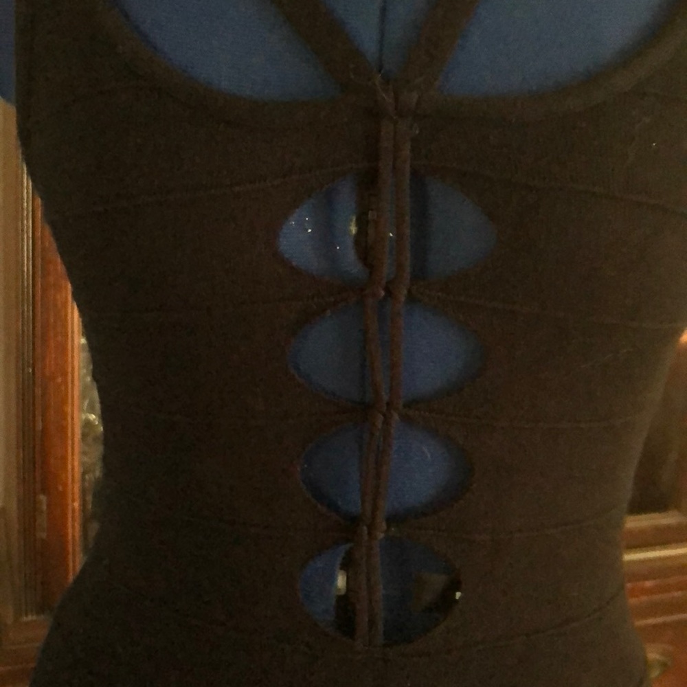 Dress - Picture 2 of 3